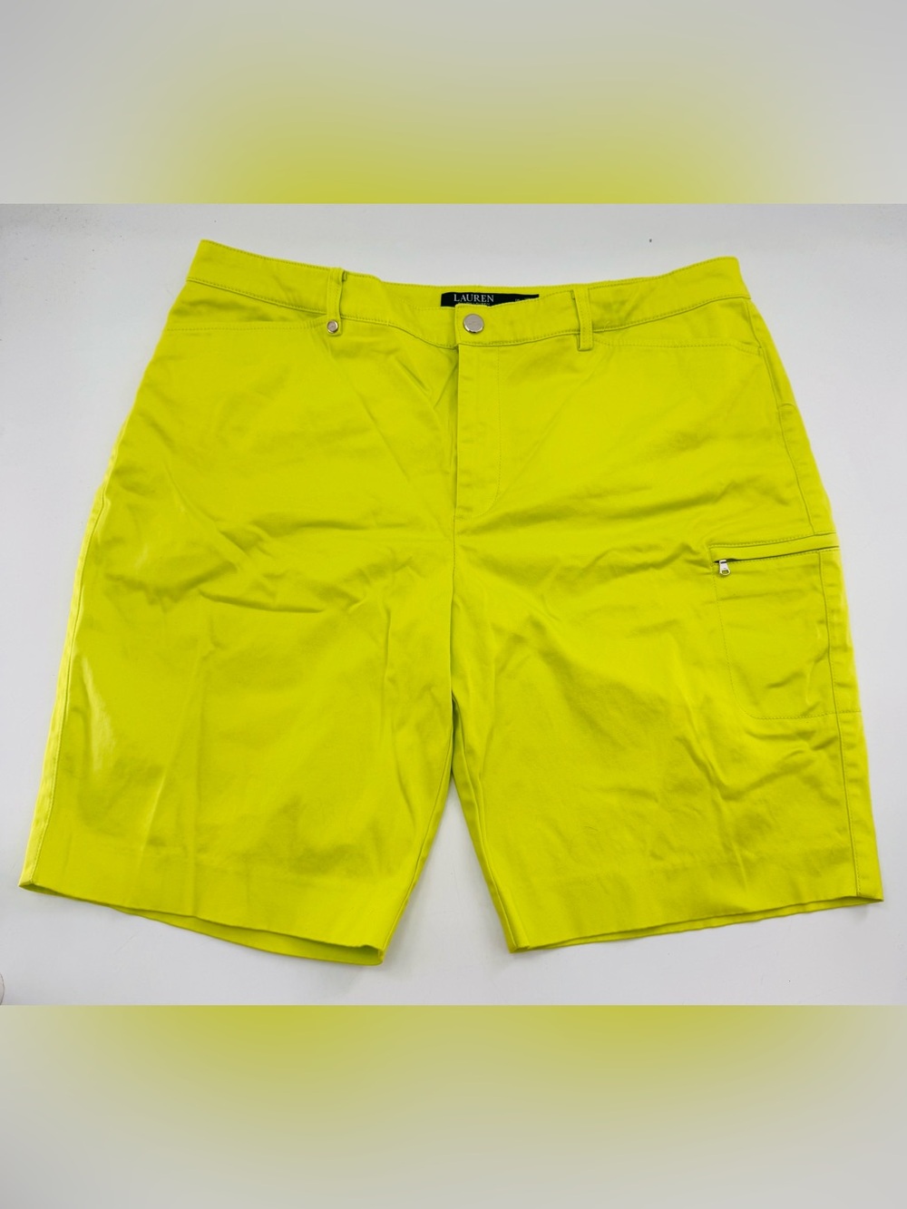 Shorts Lauren Ralph Lauren Active Chino Women’s Size 16 Neon Green Golf Summer